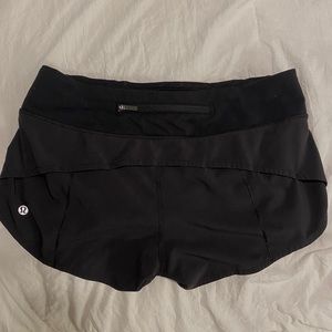 Black Lululemon Speed Up 2.5